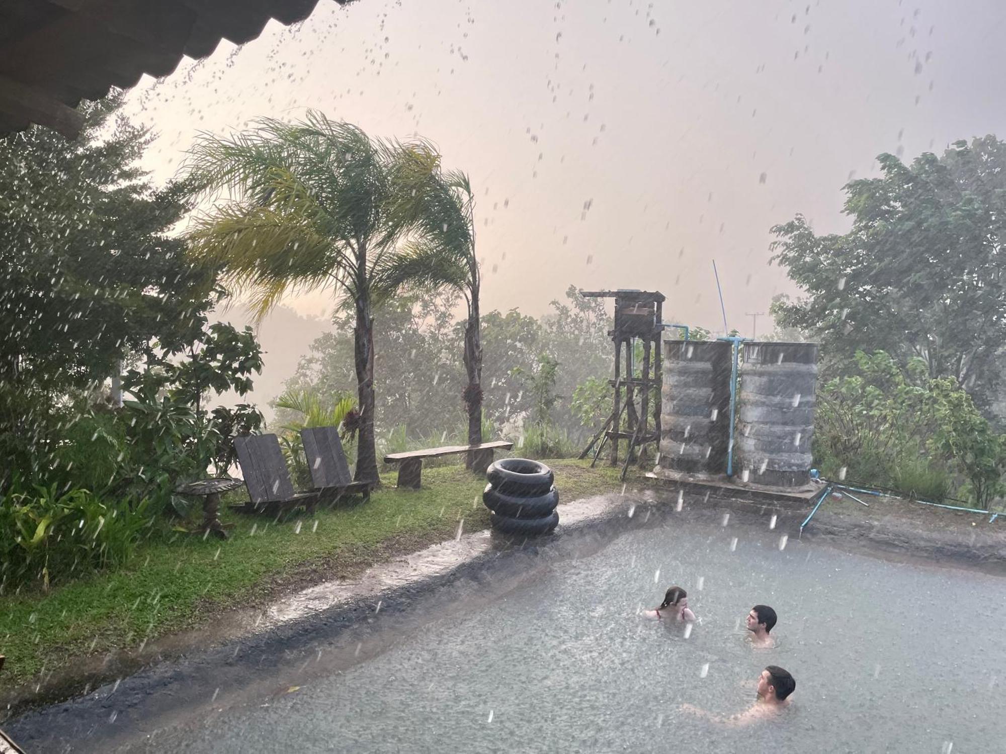 Monsonkeang Camping View ม่อนสันเกี๋ยง Mae Chaem Exterior foto